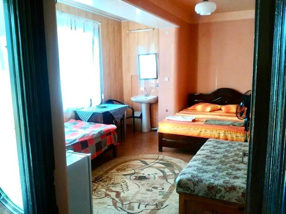 Hotel - Shorena Ureki Buitenkant foto